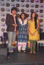Harshad Chopra, Neha Janpandit, Ekta Kapoor at the launch of new serial on Star Plus Tere Liye in J W Marriott on 1st June 2010 (5).JPG
